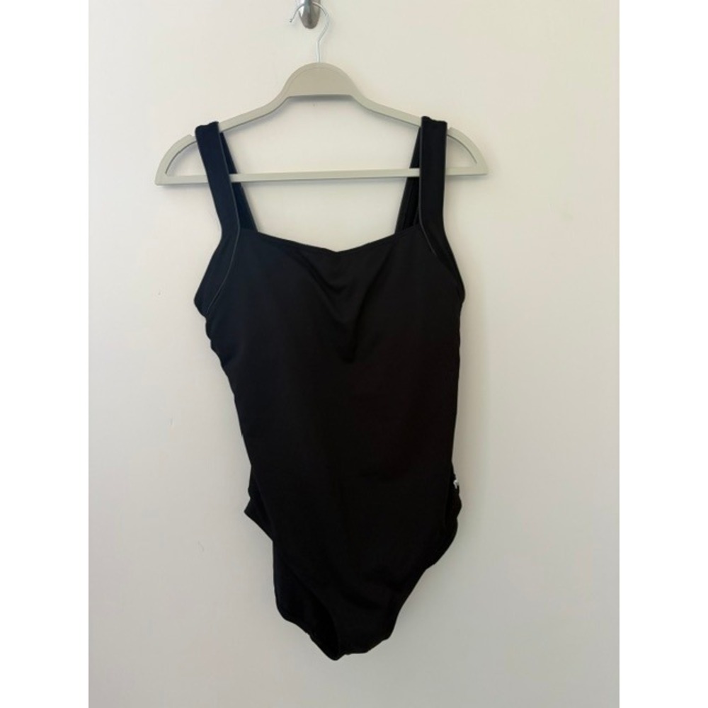 TYR Womens Solid Black One Piece Swimsuit Athletic Training Size 16 CL001